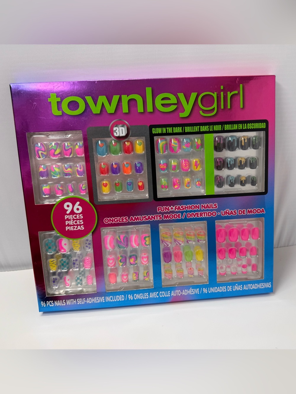 Townley Girl Press-On Nails Rounded Square Neon Glow in the Dark Retro Mix NEW